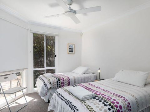 SPINIFEX Gerroa 4pm Check Out Sundays - VIC Tourism 3