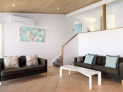 SPINIFEX Gerroa 4pm Check Out Sundays - VIC Tourism 2