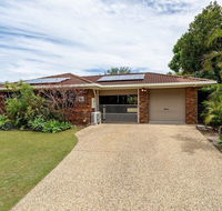Freshly Renovated Dog Friendly House Walking Distance to Waterfront - VIC Tourism