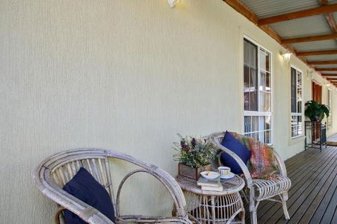 Hilldo Lovely Mountainside Accommodation - VIC Tourism 1