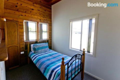 Cottage On River - VIC Tourism 6