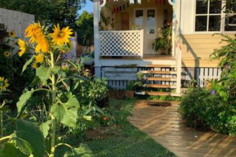 Hilltop Gallery - VIC Tourism 6