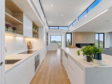 Fairway Views - VIC Tourism 5