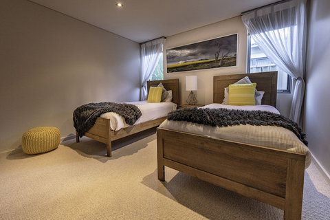 The Lotus - VIC Tourism 3