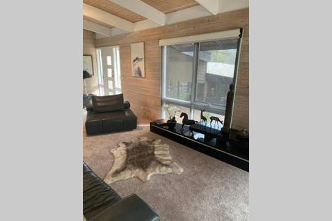 Mt Martha Couples Retreat - VIC Tourism 3