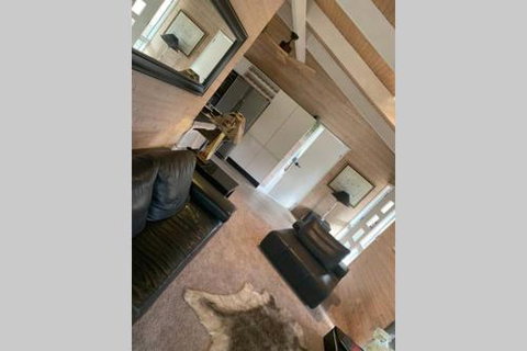 Mt Martha Couples Retreat - VIC Tourism 5