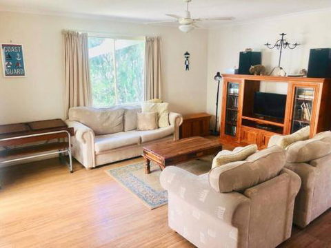 1 Tecoma Avenue Sandy Point - VIC Tourism 6