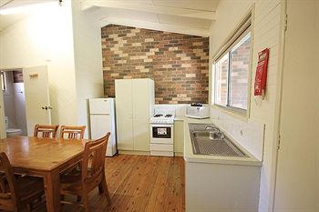 North Coast Holiday Parks Hungry Head Cabins - VIC Tourism 6
