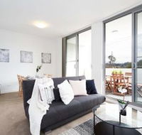 Executive Designer Apartment with Pool  Parking - VIC Tourism