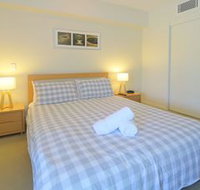 Drift North 2 Swim up Apartment