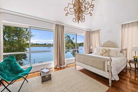 Summerville House - VIC Tourism 3