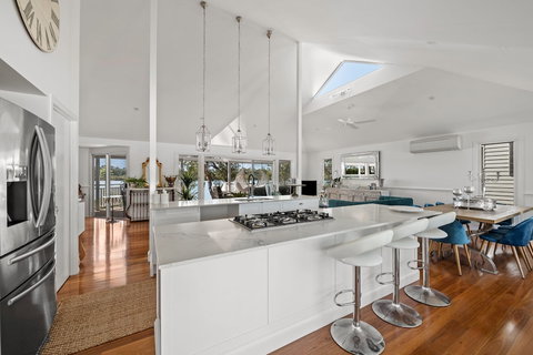 Summerville House - VIC Tourism 4