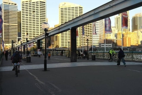 E10 Darling Harbour 2 BDR APT - VIC Tourism 3