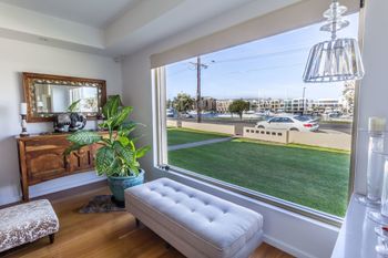 Serene Marinafront 3BR Retreat - VIC Tourism 2