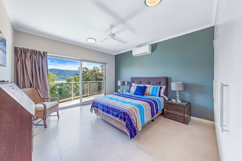 Panoramic Island Views - VIC Tourism 3