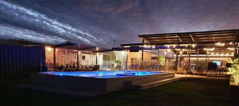 Oasis At Newman - VIC Tourism 0