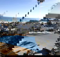 Scarborough Beach Front Resort Shell 13