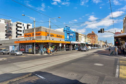 BRUNSWICK Stylish Space With Parking + Netflix - VIC Tourism 4