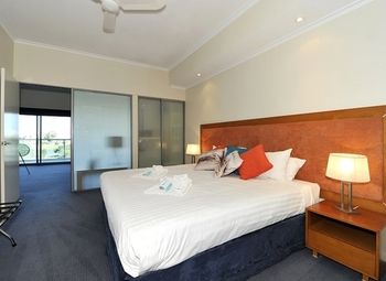 Mandurah Private Collection - VIC Tourism 3