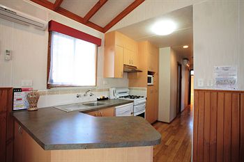 Yarraby Holiday Park - VIC Tourism 5