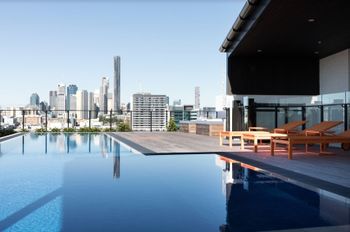 LaVida Apartments 2 Bedroom 2 Bathroom - VIC Tourism 2