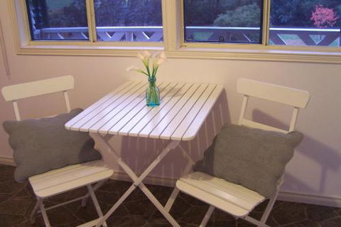 Creswick Cabin Retreat - VIC Tourism 1