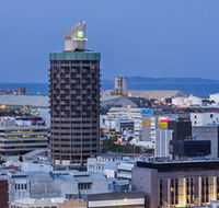 Holiday Inn Townsville - VIC Tourism