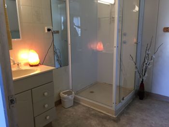 Albany Happy Days Caravan Park - VIC Tourism 1