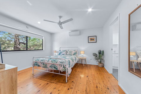 Coastal Cottage - Cannonvale - VIC Tourism 5