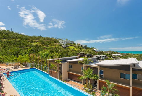 Azure Sea Whitsunday Resort - VIC Tourism 6