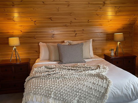 Dunes - Elegant Beach Villa With Huge Swim Spa - VIC Tourism 1