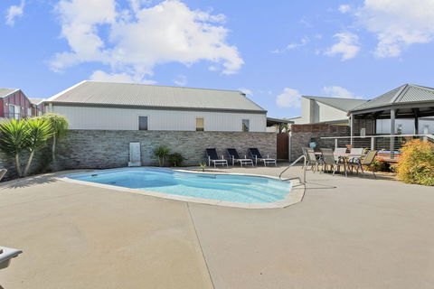 Apartments On Church - Unit 7 - VIC Tourism 0