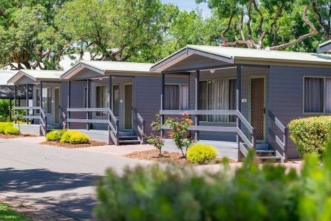 Adelaide Caravan Park - VIC Tourism 6