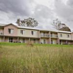 BATHURST GOLDFIELDS MOTEL On MOUNT PANORAMA - VIC Tourism 0