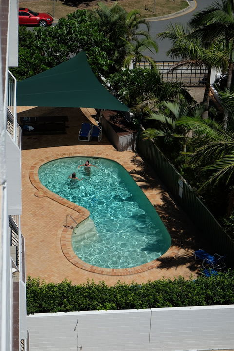 Queensleigh Apartment - VIC Tourism 4