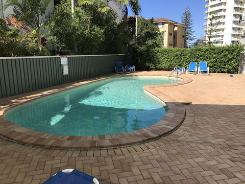 Queensleigh Apartment - VIC Tourism 3