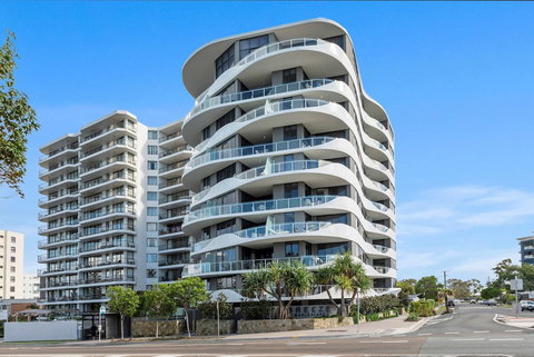 Breeze Mooloolaba - VIC Tourism 0
