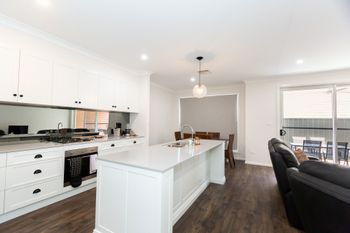 Brand New Townhouse - VIC Tourism 1