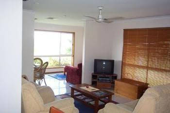 Maleny Mountain Retreat - VIC Tourism 1