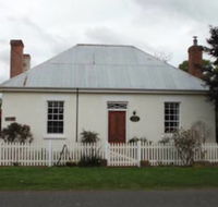 Cottage on Gunning