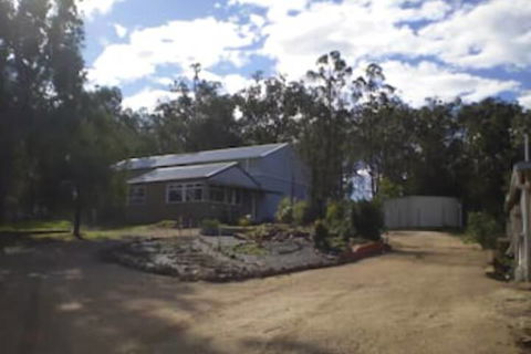 Shanti Relaxation Retreat - VIC Tourism 0