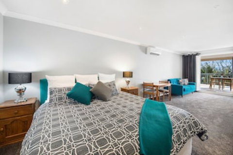 Forresters Beach Bed & Breakfast - VIC Tourism 0