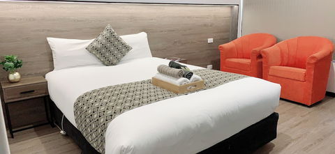 Elm Motel - VIC Tourism 4