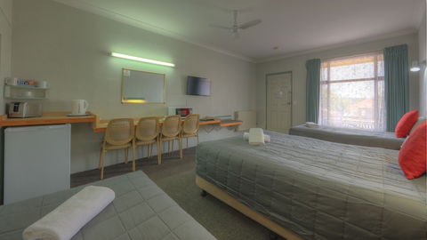 Alluna Motel - VIC Tourism 1