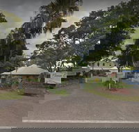 Noosa Entrance Waterfront Resort - VIC Tourism
