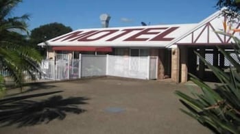Beenleigh Village Motel - VIC Tourism 1