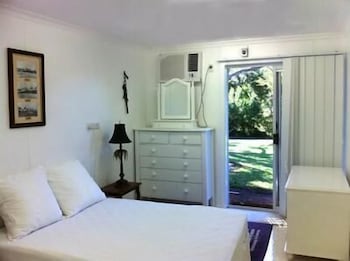 Mango Hill Farm - VIC Tourism 5