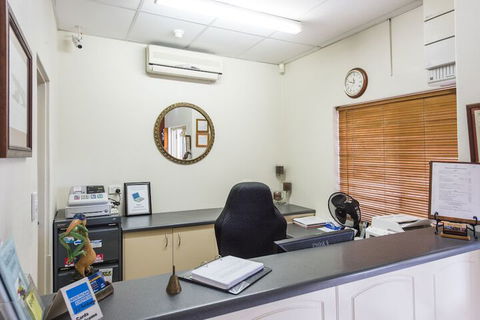 Bent Street Motor Inn - VIC Tourism 6