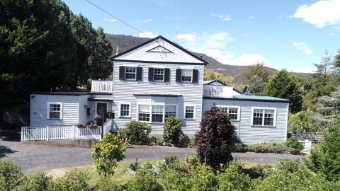 Explorers Lodge - VIC Tourism 2