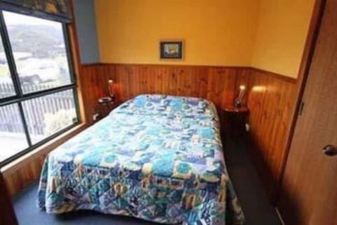 Bicheno's A Plus Apartments - VIC Tourism 1